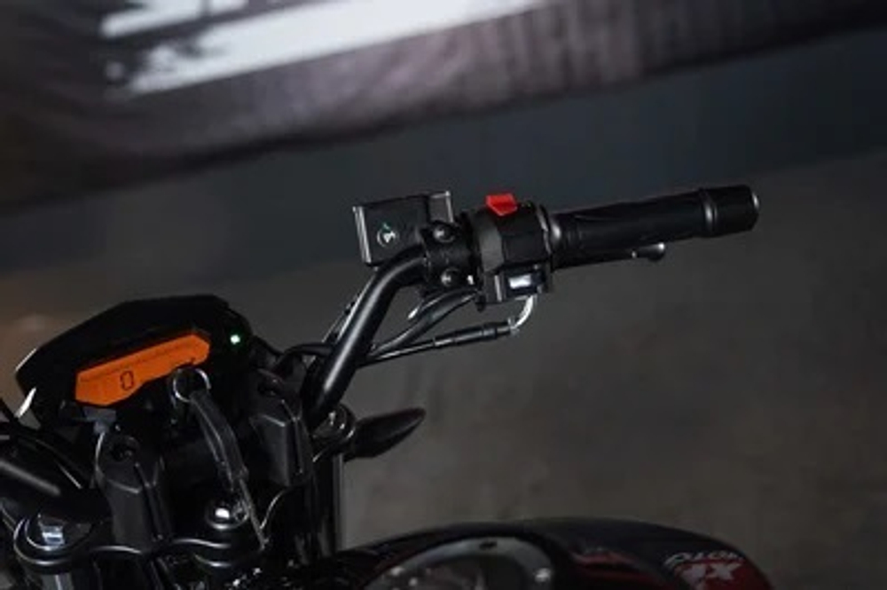 Мотоцикл SHARMAX RST 240