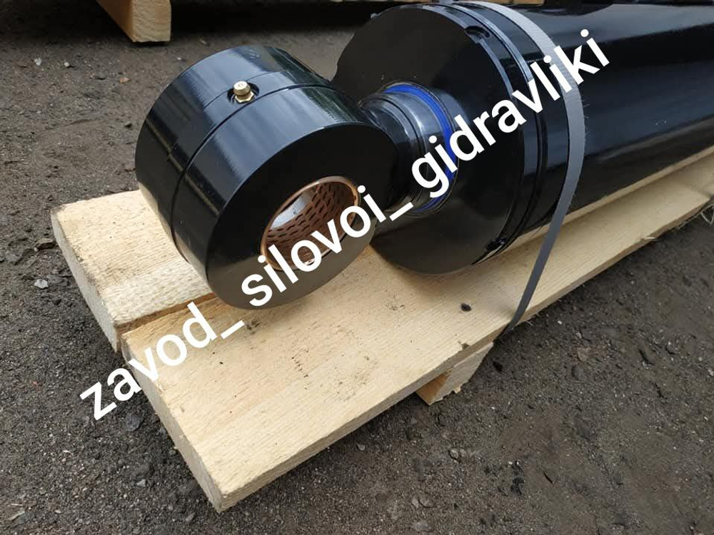 Гидроцилиндр подъёма стрелы Маниту (Manitou) 52500275,264805,288079, 306860,240048
