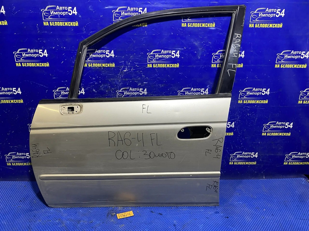 Дверь передняя левая Honda ODYSSEY 2000