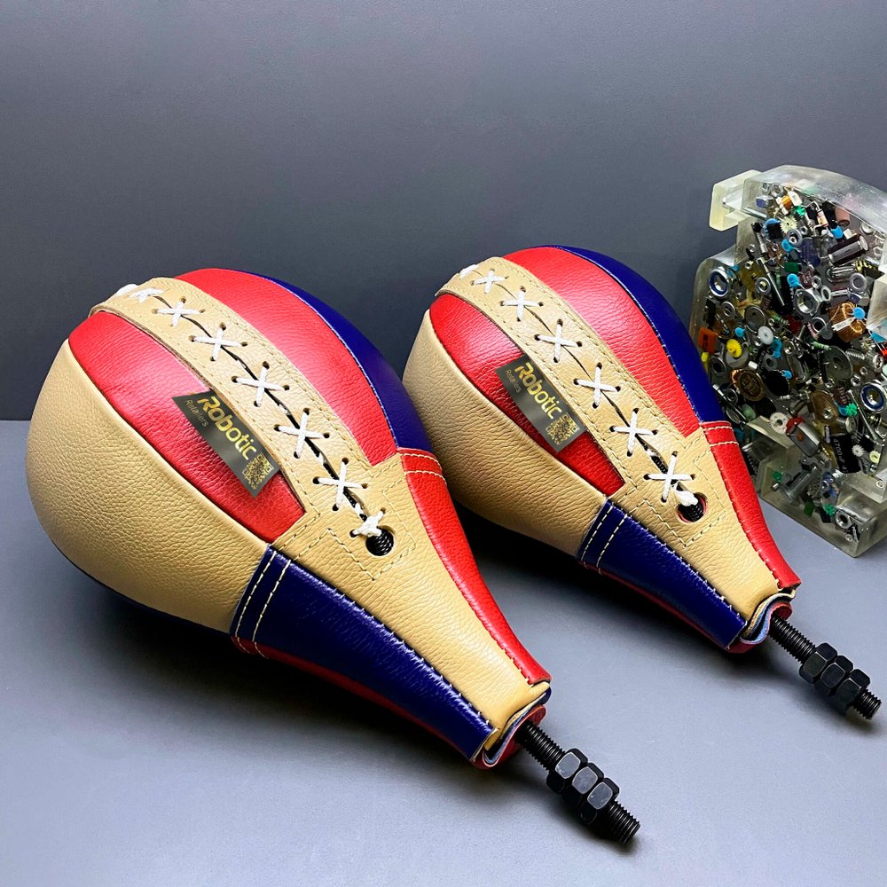 Набивная груша Junior (цветная) с усиленной оксидированной шпилькой