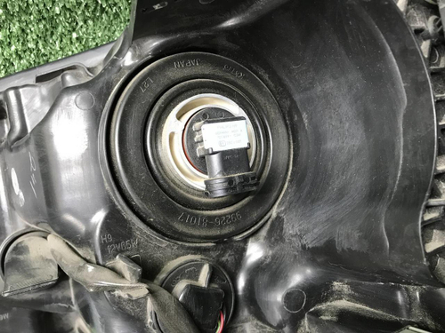 Фара правая Nissan Qashqai j11 17-23 галоген