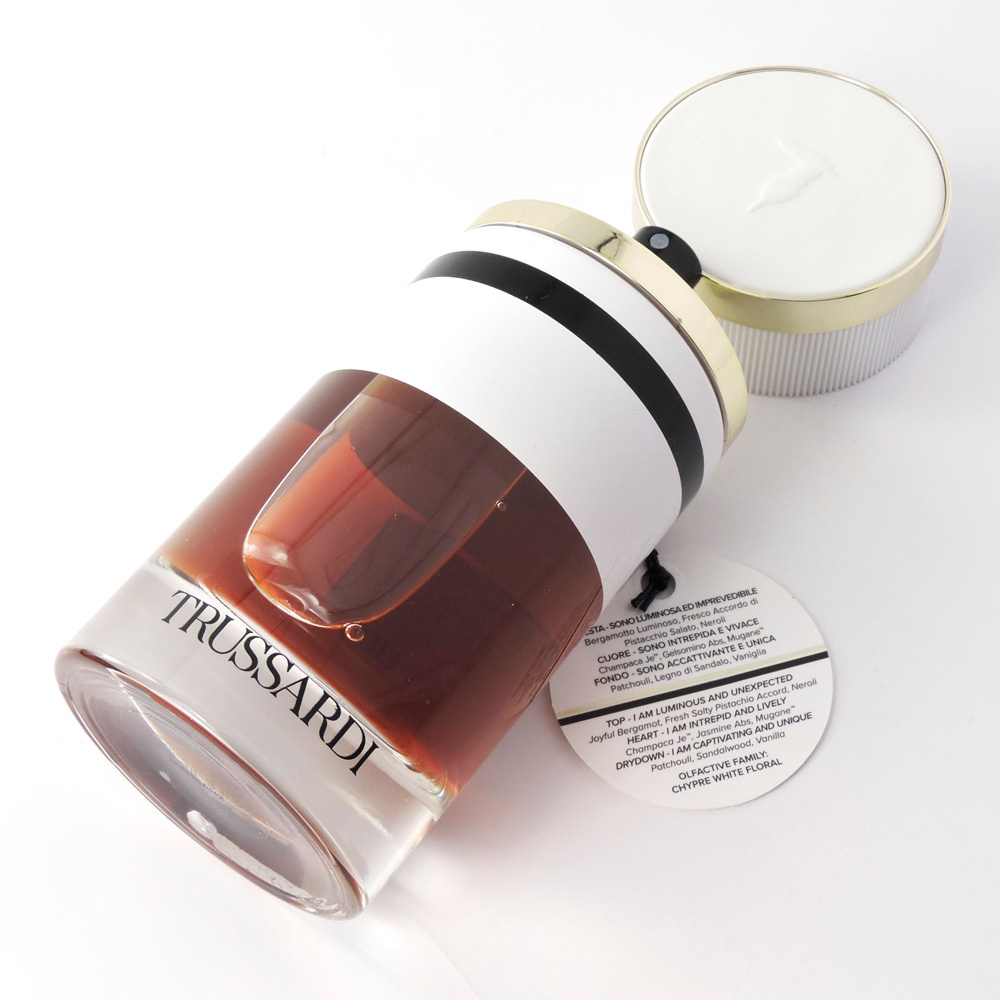 Trussardi Pure Jasmine — парфюмерная вода для женщин.