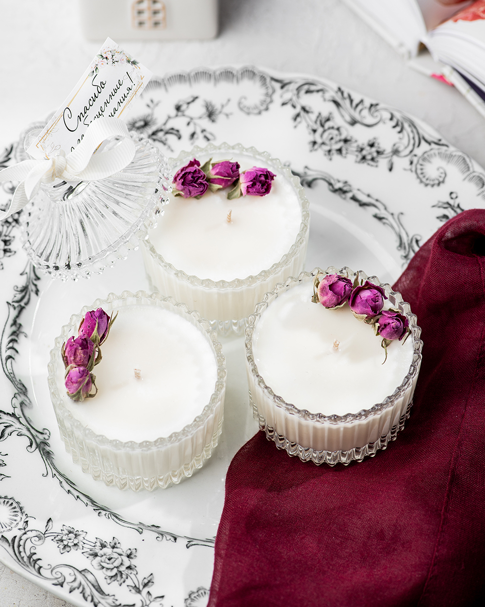 Свеча-бонбоньерка в подарок гостям