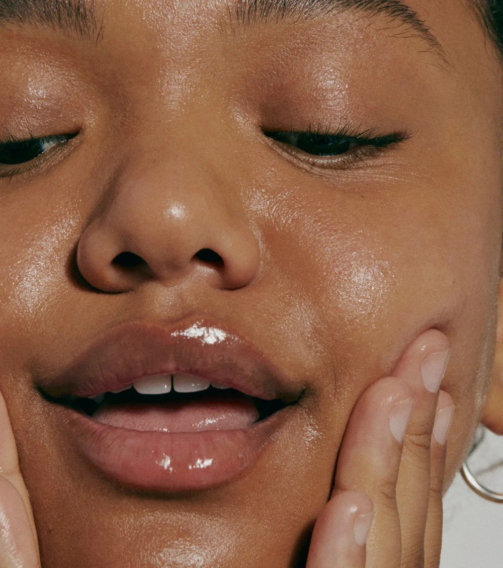 rhode Чехол для iPhone + блеск для губ