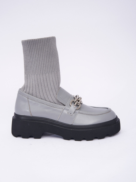 Лоферы с трикотажной вставкой