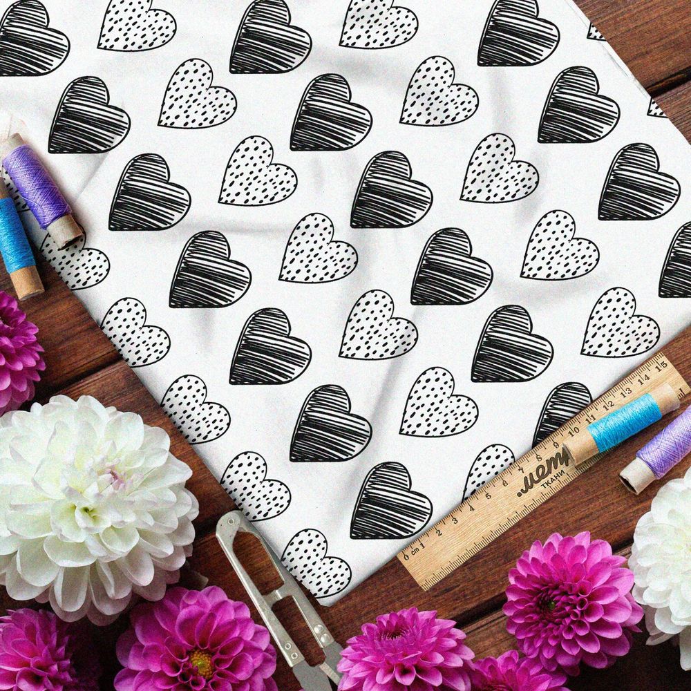 Ткань шелк Армани чёрные сердечки на белом фоне