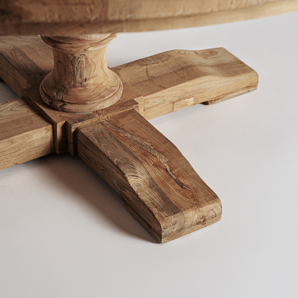 Обеденный стол GYOR