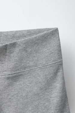 ZARA КОРОТКИЕ ВЕЛОСИПЕДКИ В РУБЧИК, СЕРЫЙ МЕЛАНЖ