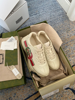 Gucci Rhyton Sneaker
