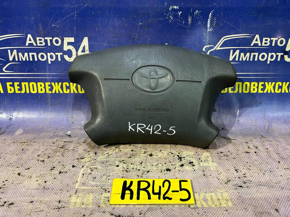 Подушка безопасности водительская TOYOTA TOWNACE NOAH 1998