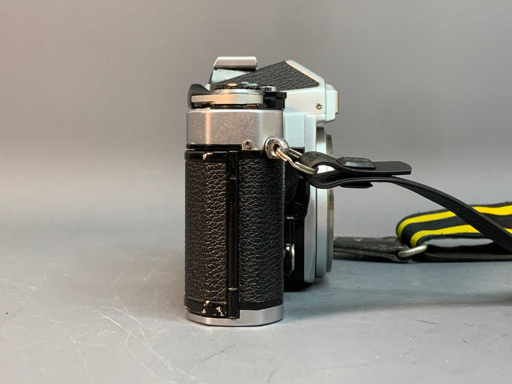 Nikon FE