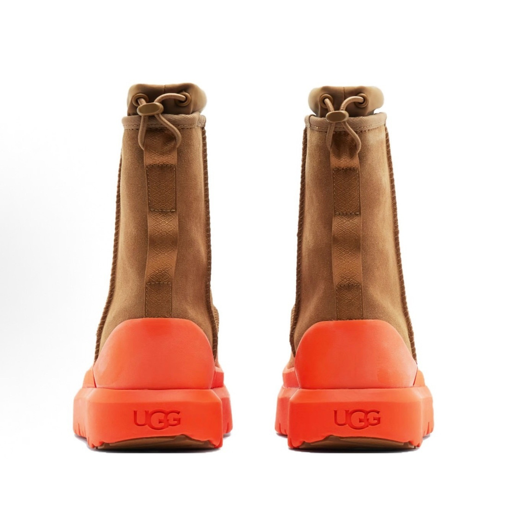 UGG Classic Short Weather Hybrid Orange