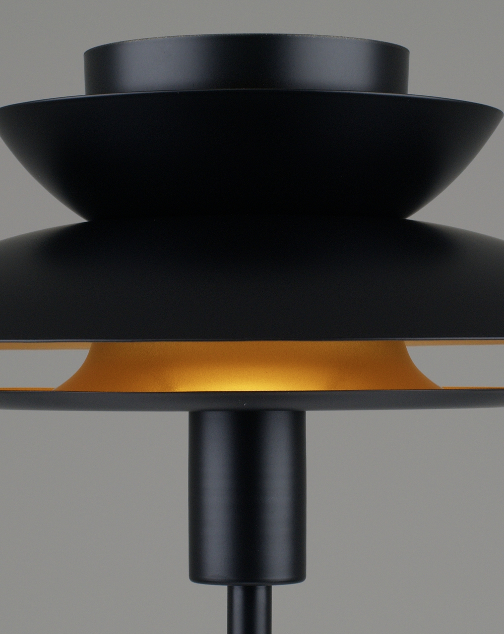 Лампа настольная Moderli V11295-1T Shaggy