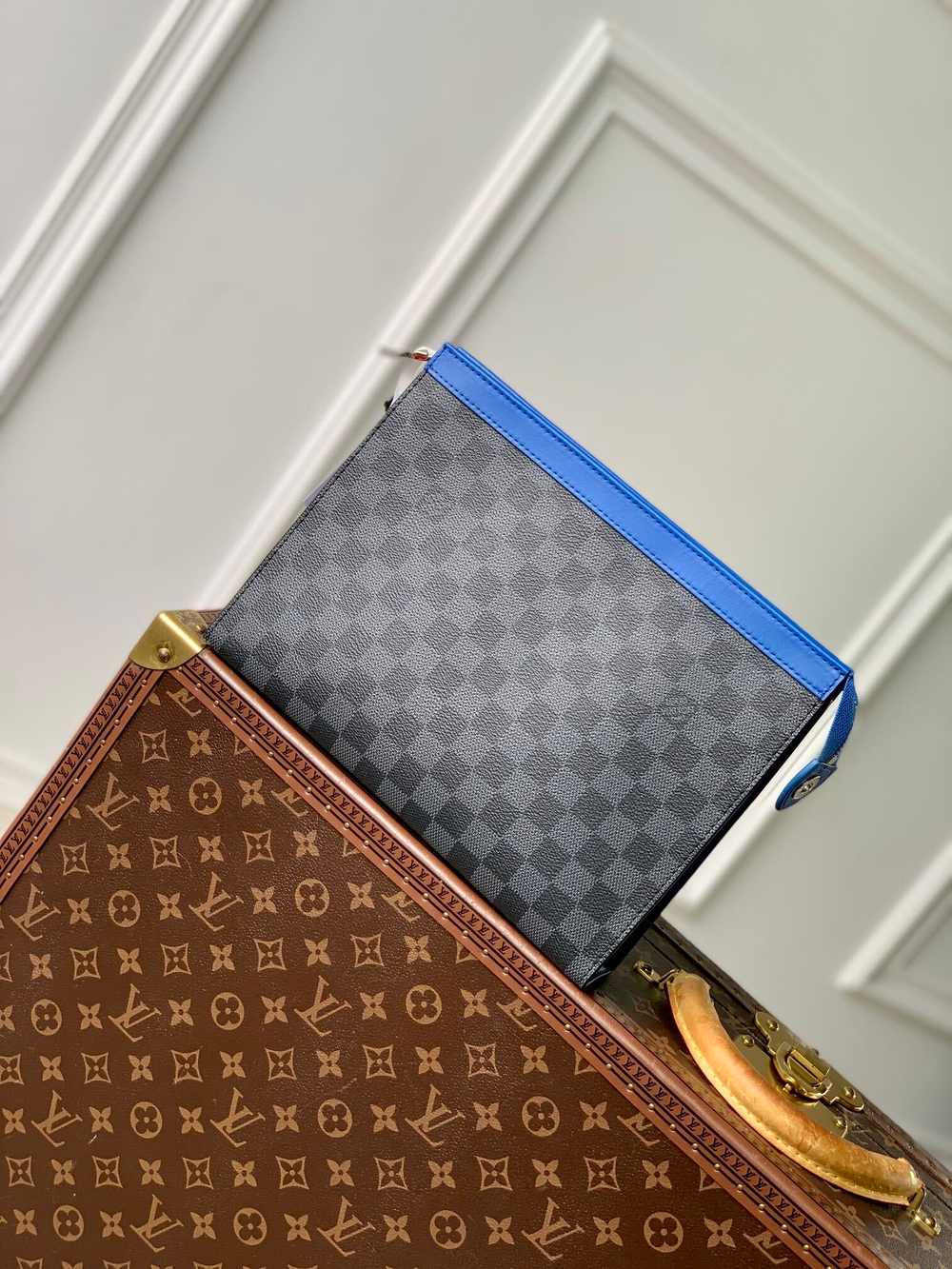 Louis Vuitton Pochette Voyage MM