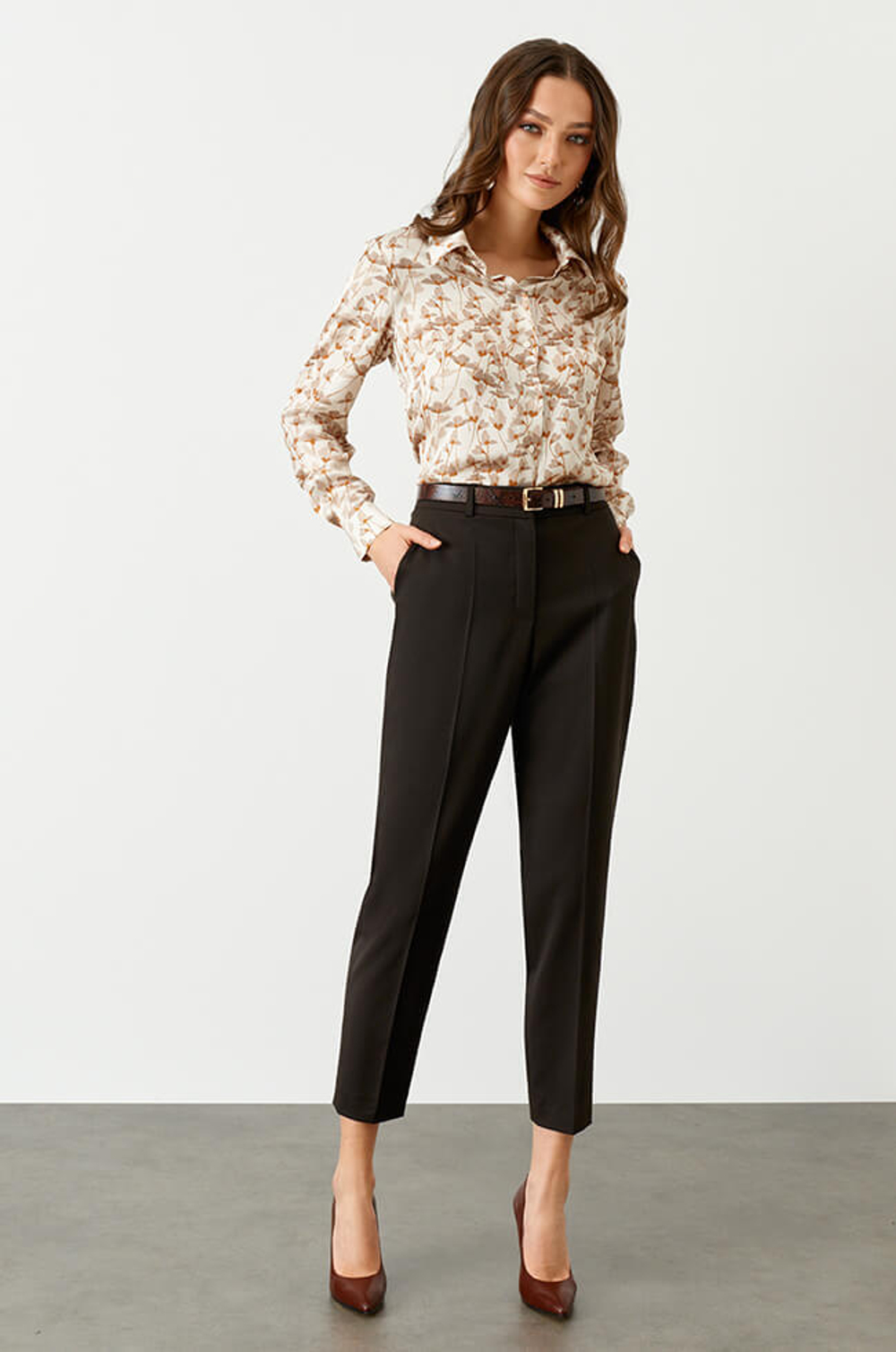 3928 Брюки женские (коричневый)