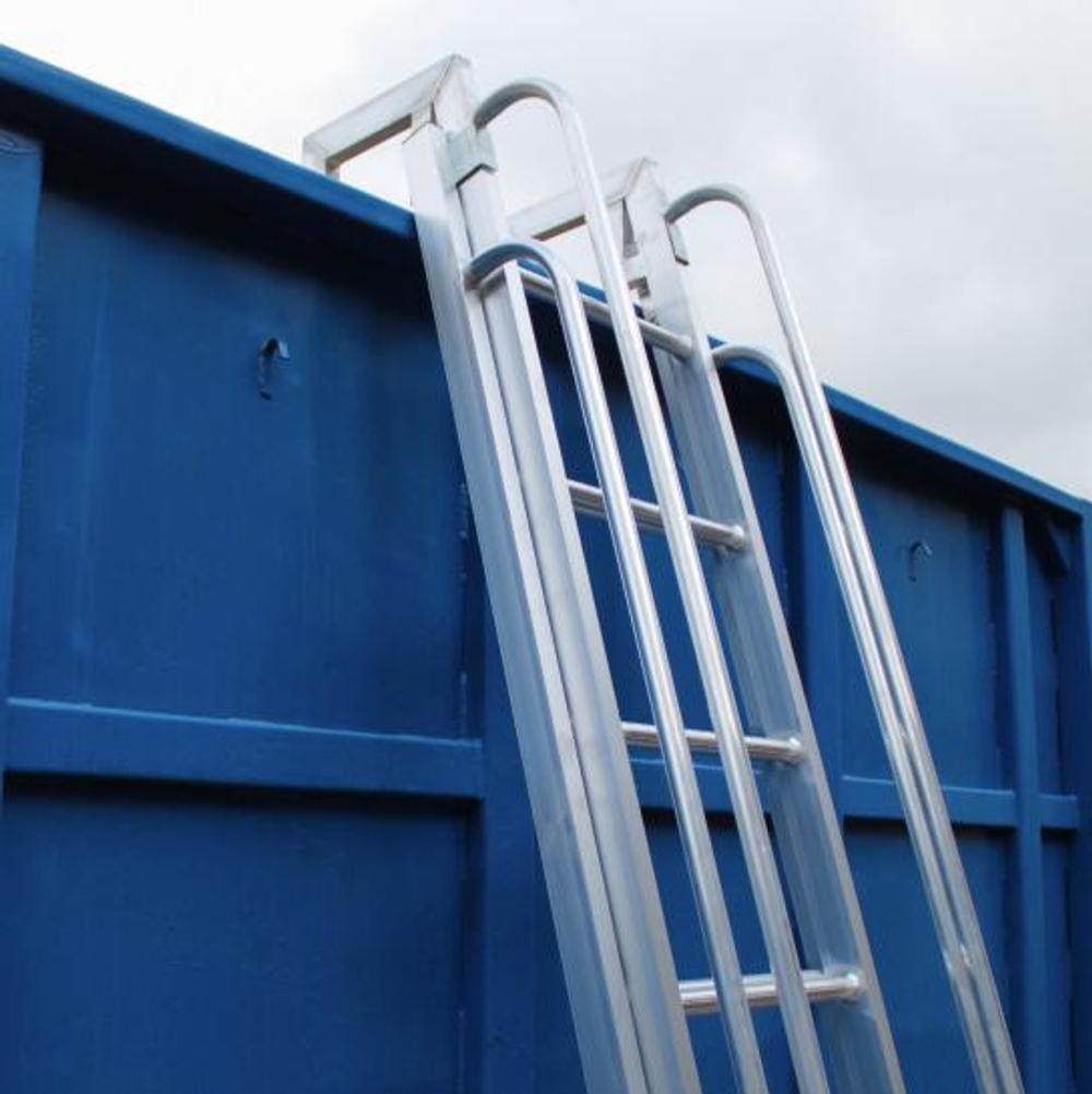 Лестница навесная для полувагонов телескопическая MEGAL ЛНА (Н = 4,0м)