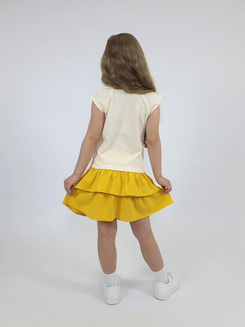 02-136-5 Комплект для девочки (фуфайка+ юбка)