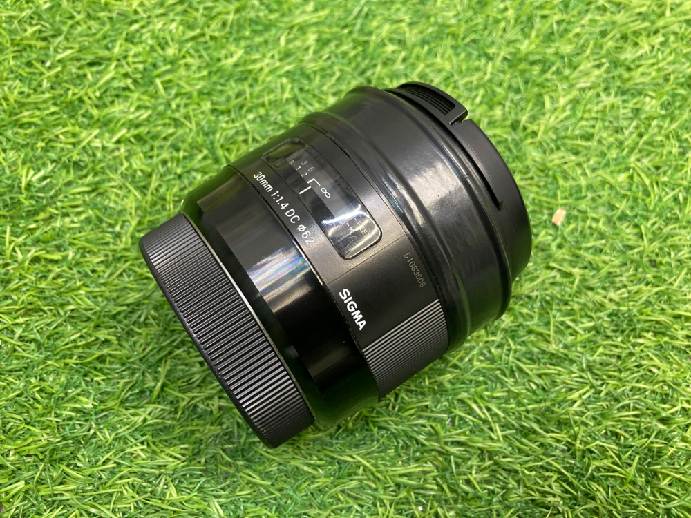 Sigma AF 30mm 1.4 DC HSM Art Canon EF-S