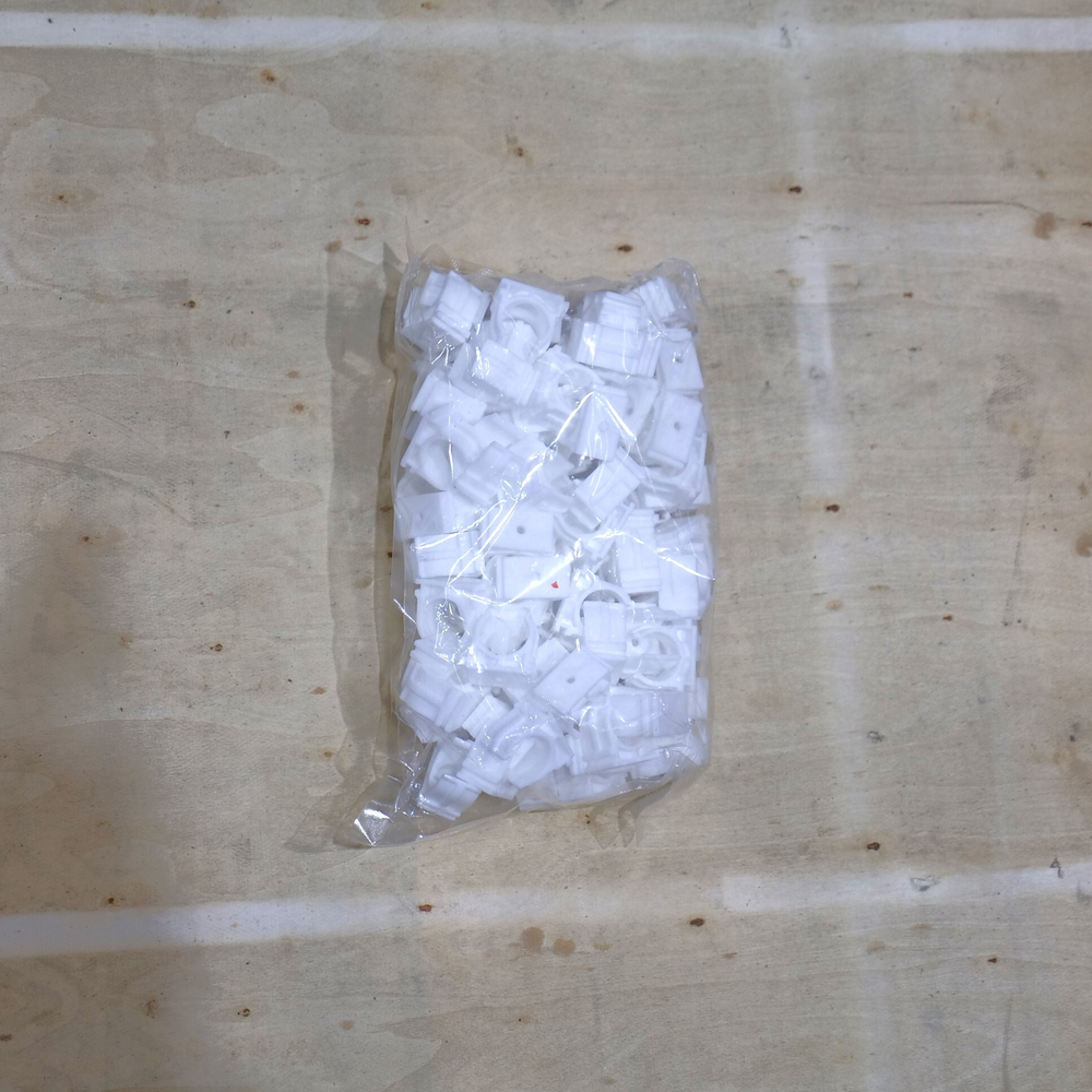 Крепеж-клипса для сантехнических труб для монтажных пистолетов (20 мм, белый, 100 шт/уп) FEDAST