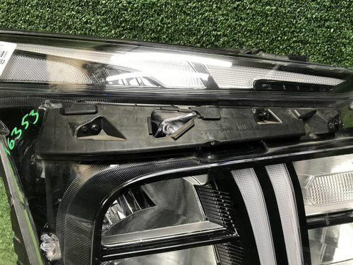 Фара правая Hyundai Santa Fe 4 TM (2020-2024) LED