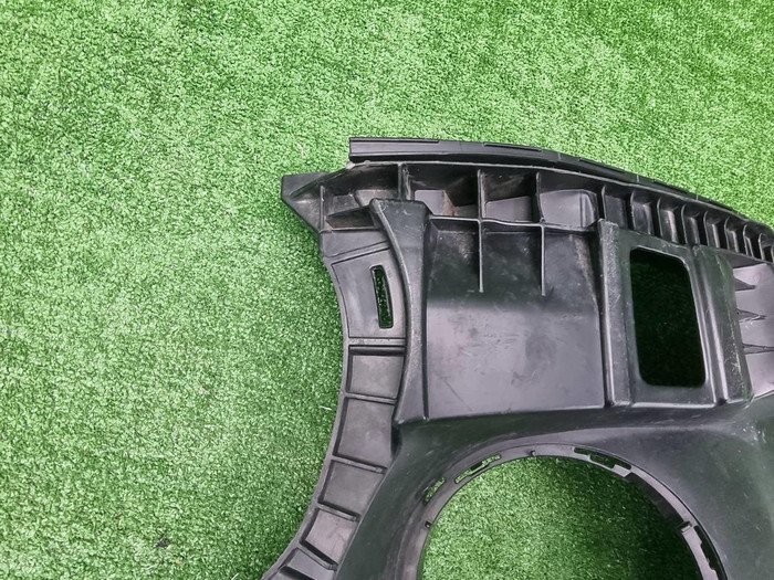 Кронштейн переднего бампера Mini Clubman F54 15-19