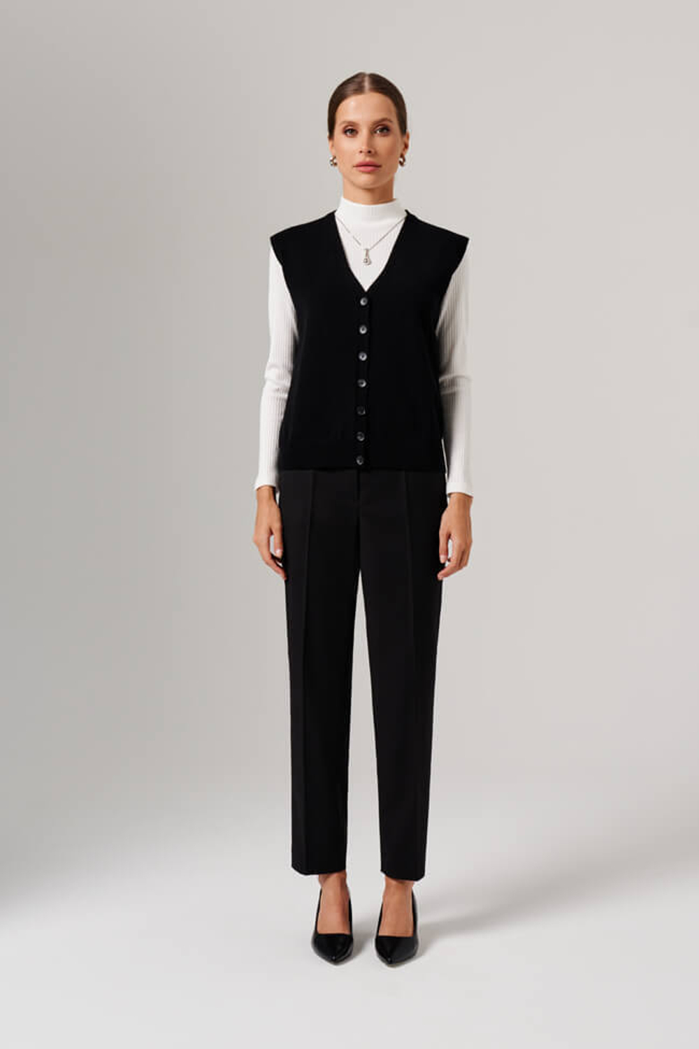 1912 Жилет женский (черный)