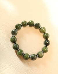 Браслет из нефрита "Круг гармонии"