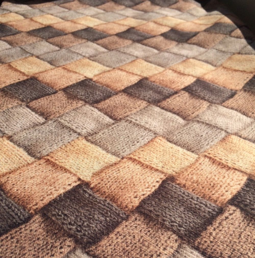 Вязанка с бежевым