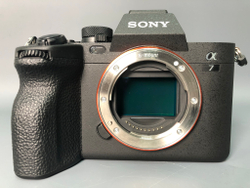 Sony A7 IV, 13107 кадров пробега