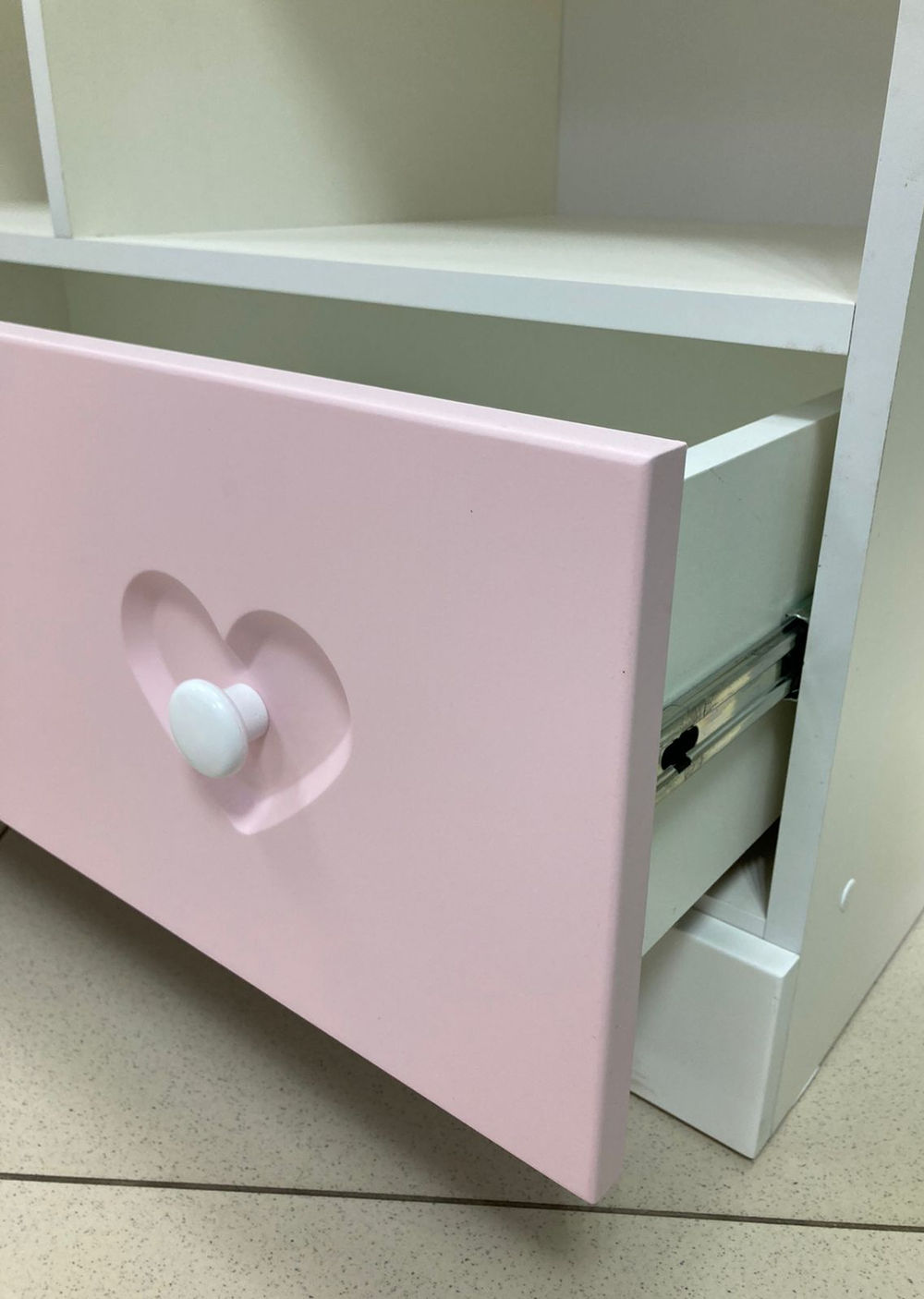 Стеллаж Сердечко МДФ белый/орхидея