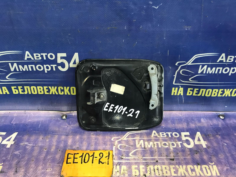 Лючок бензобака TOYOTA COROLLA 1994