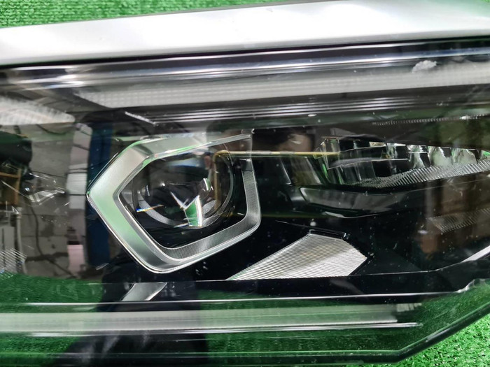 Фара правая VW Passat B8 (2021-н.в.) LED