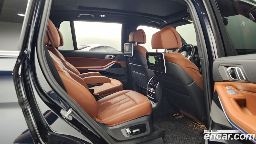 BMW X7 (G07) xDrive 40d M Sports 6-и местный (05.2022)