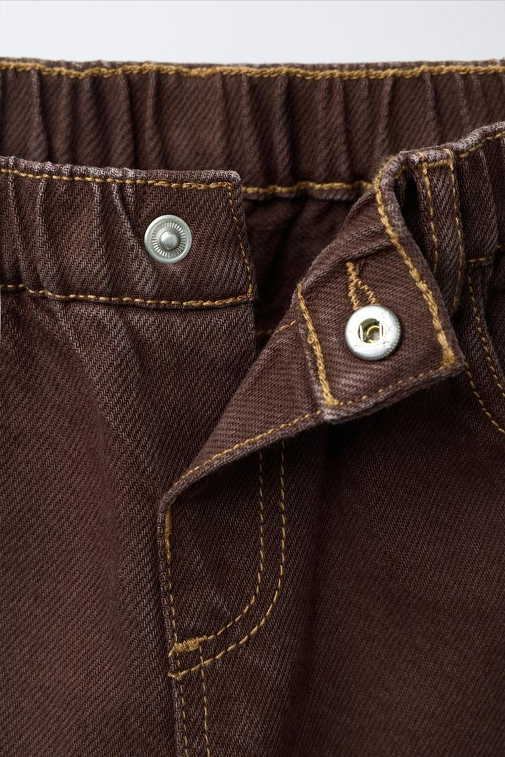 ZARA БРЮКИ ИЗ САРЖИ С ВОЛАНАМИ ПО НИЗУ, КОРИЧНЕВЫЙ