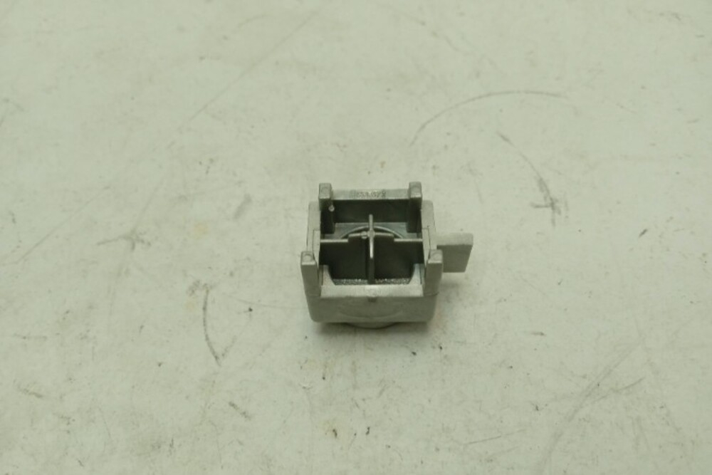 SRV53M00RU/06 ктп18 Кнопка старта для посудомоечной машины Bosch SRV53M00RU/06 б/у