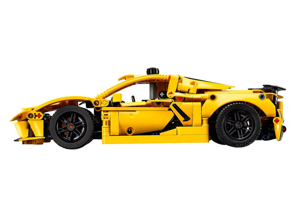 LEGO Technic 42205 Chevrolet Corvette Stingray — легендарный спортивный автомобиль