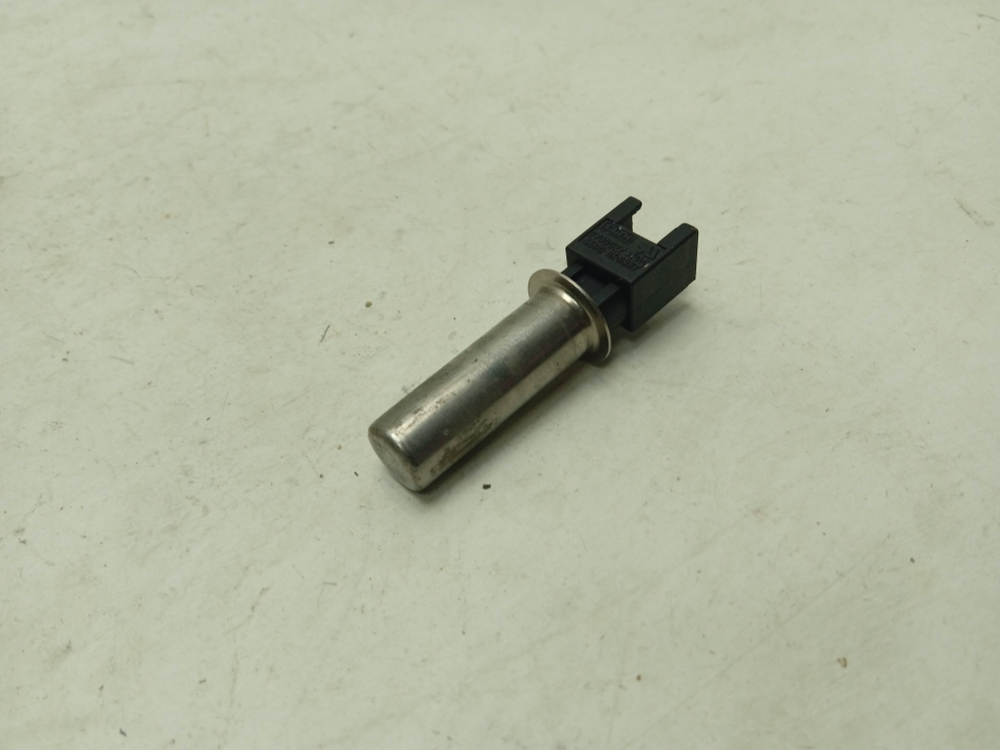 WLX20370CE кт161 Датчик температуры для стиральной машины Bosch 5500008387 б/у