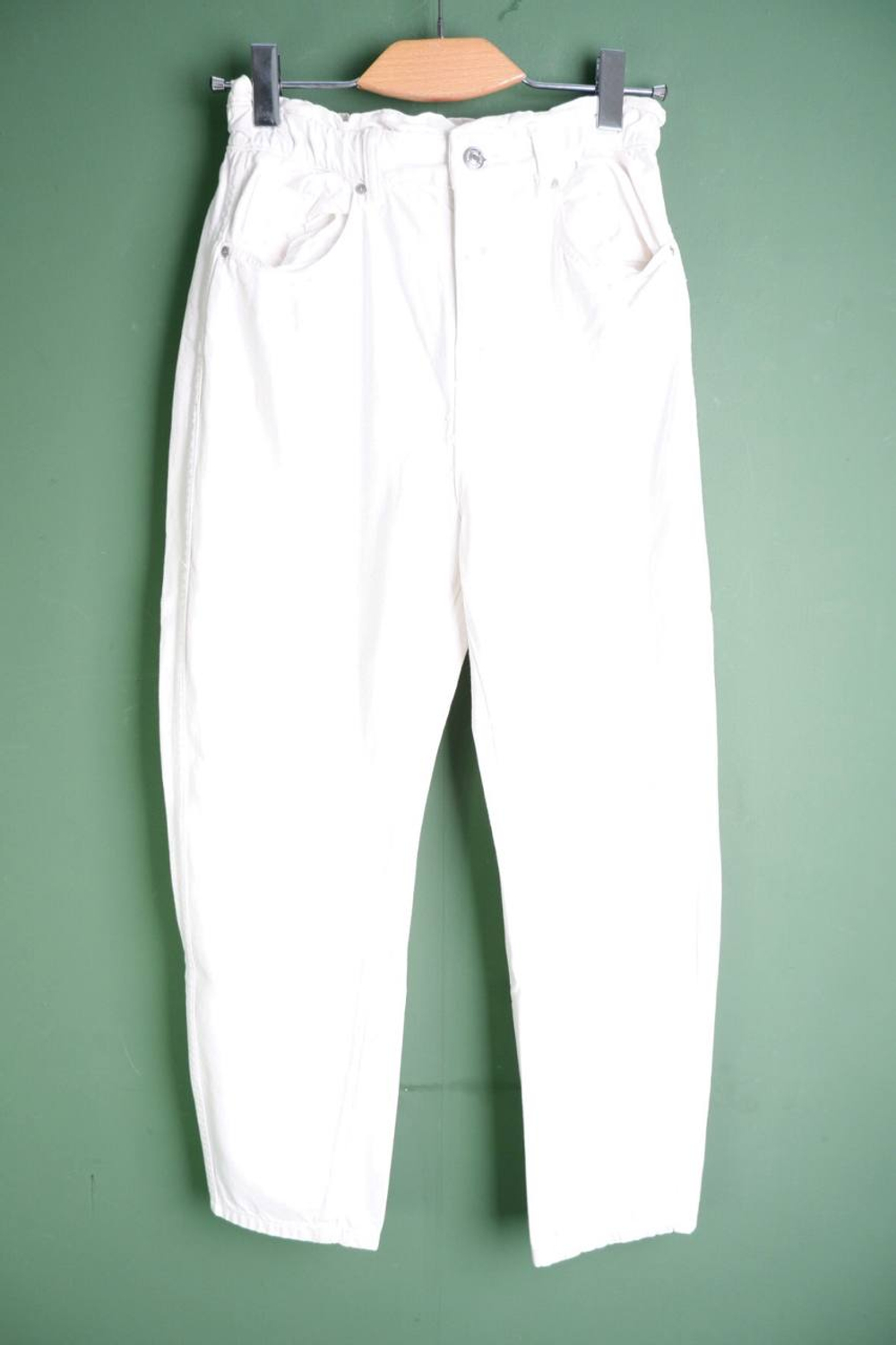 Джинсы Mango белые, маркировка 38, визуально на 44 размер