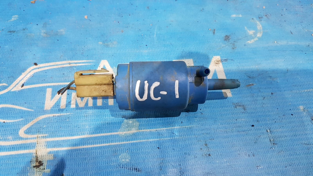 Моторчик бачка омывателя ISUZU RODEO 1994