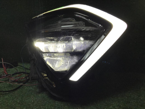 Битая Фара правая Kia Sportage 5 NQ5 (21-нв) LED