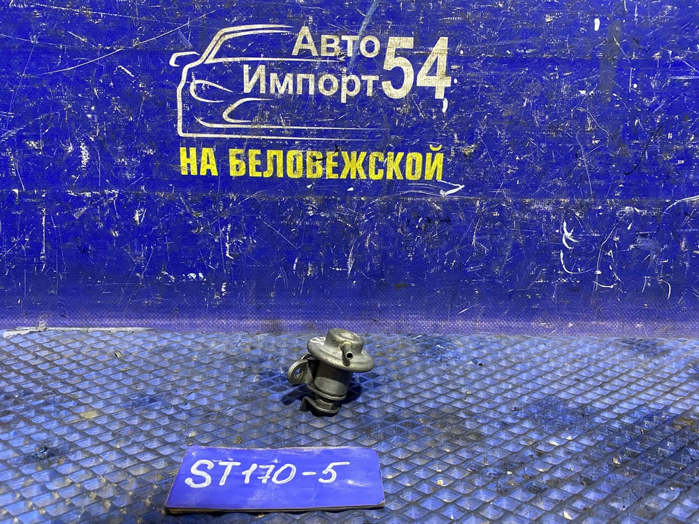 Регулятор давления топлива TOYOTA CARINA 1991