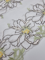 Вышивка на сетке молочный/зеленый К777