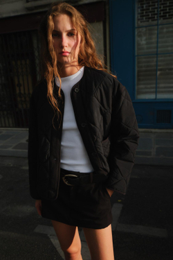 ZARA СТЕГАНАЯ КУРТКА, ЧЕРНЫЙ