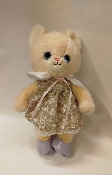 Yumşaq oyuncaq \ Мягкая игрушка \ Soft toys Donlu pişik 1