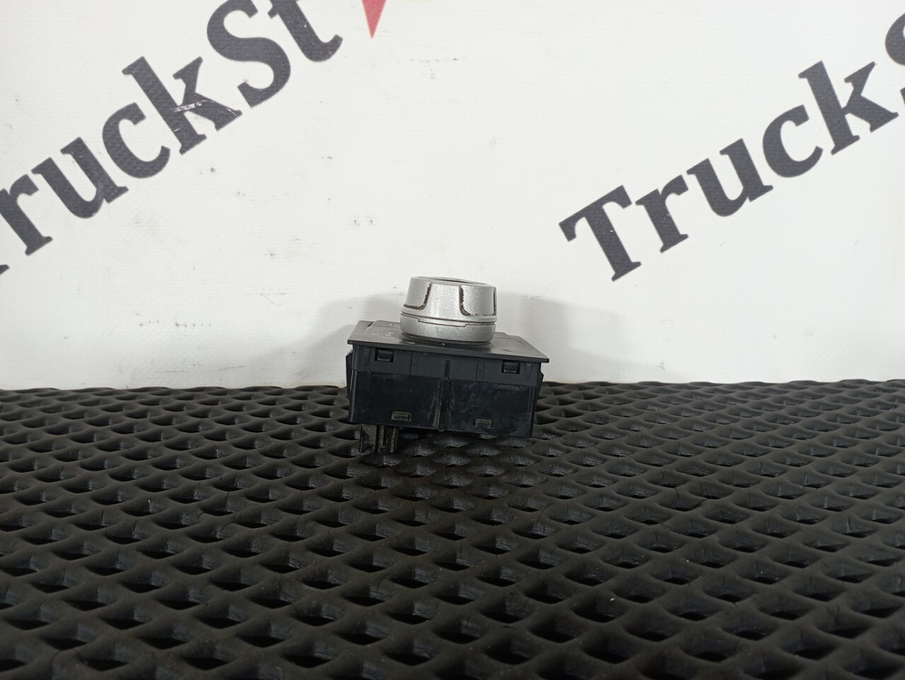 Блок управления светом 2020г.