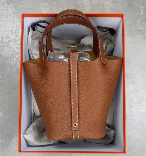 Сумка Hermes Picotin 18 Gold Clemence Gold Hardware 