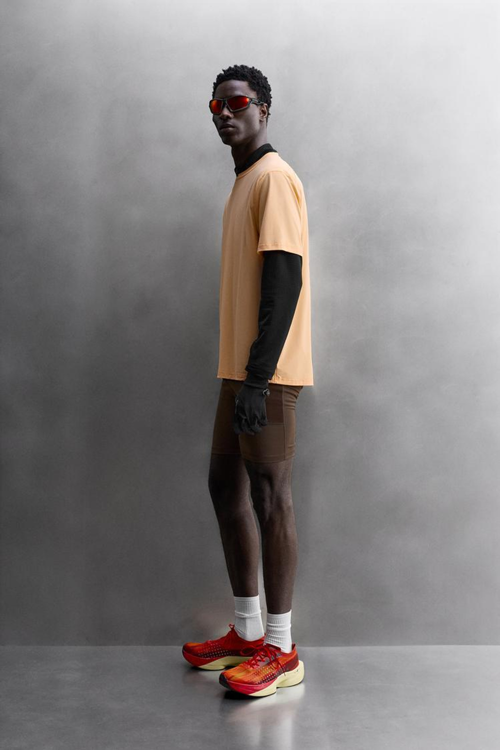 ZARA ФУТБОЛКА С КОРОТКИМ РУКАВОМ ДЛЯ БЕГА, ОРАНЖЕВЫЙ