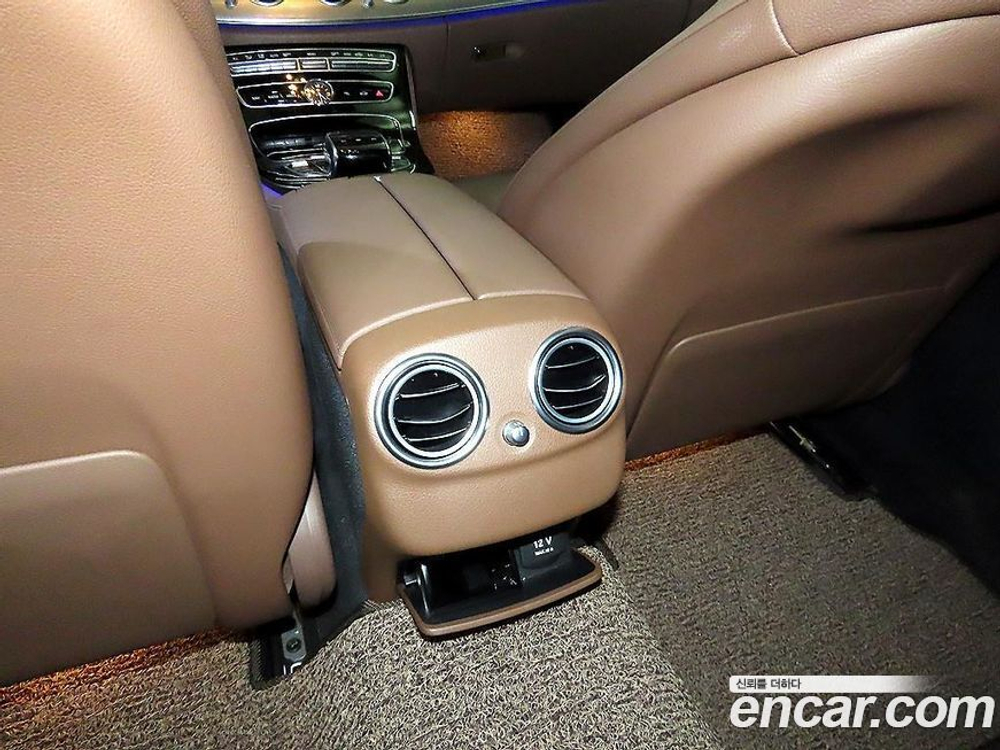 Mercedes-Benz E-Class W213 E300 Avangarde (10.2019)