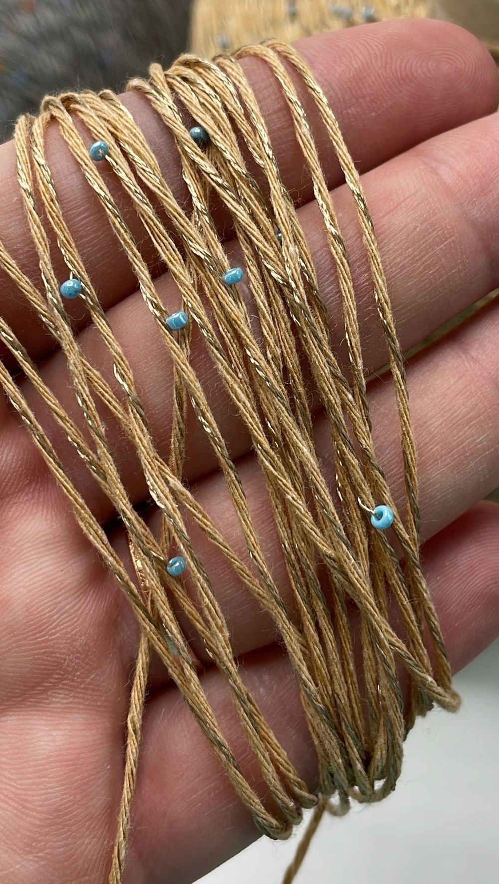 Бисер COFIL 30% хлопок 42% вискоза 28% полиамид+бисер