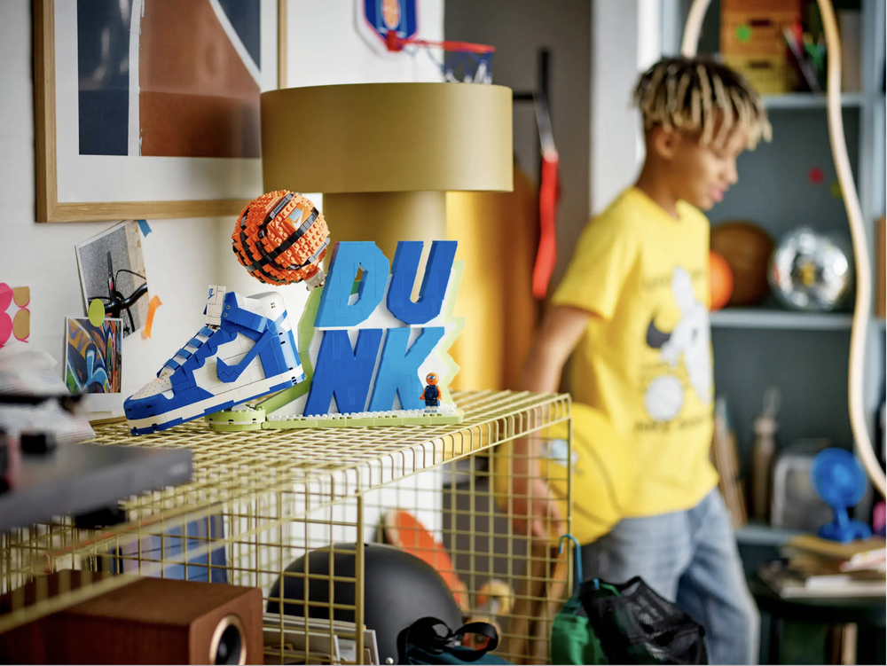 Конструктор LEGO 43008 Nike x Lego